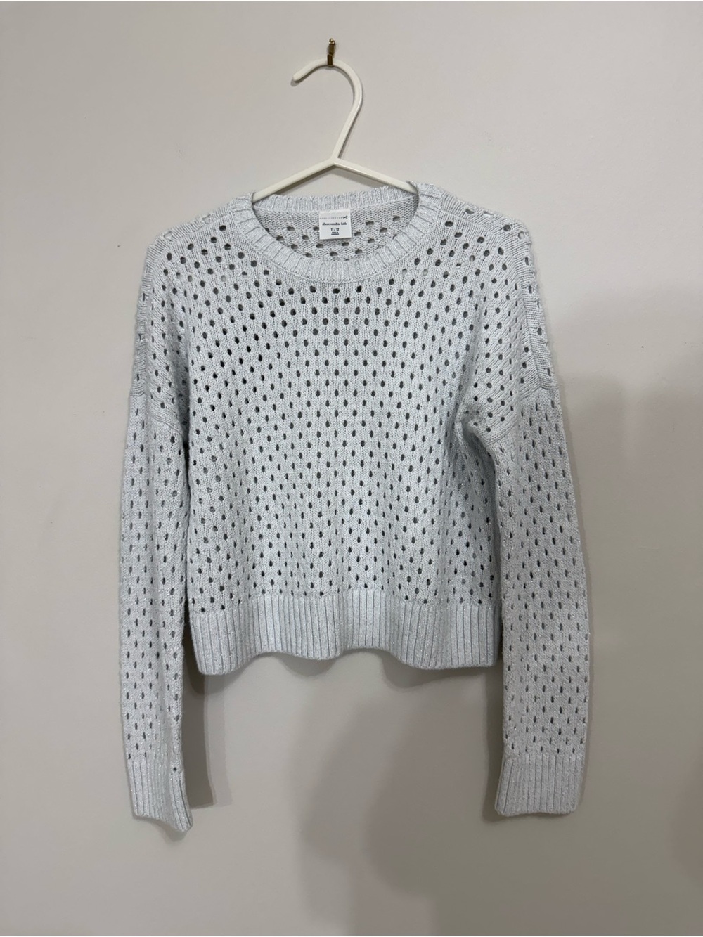 Abercrombie Kids Gray Open-Knit Crewneck Pullover Sweater 11/12 great condition